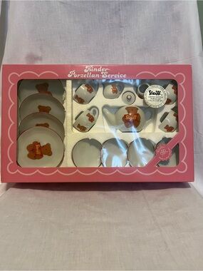 Steiff Porcelain Teddy Tea Set